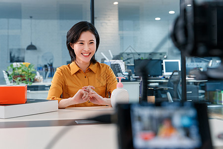 傷痕累累 视频截图