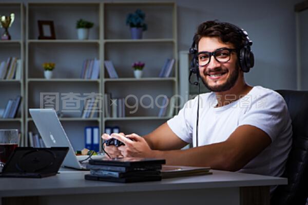 代孕媽媽 视频截图