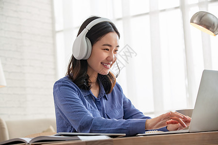 代孕媽媽 视频截图