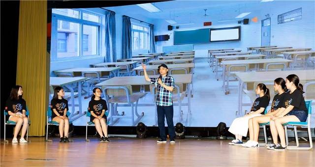 伊麗莎白2：黃金時代 视频截图