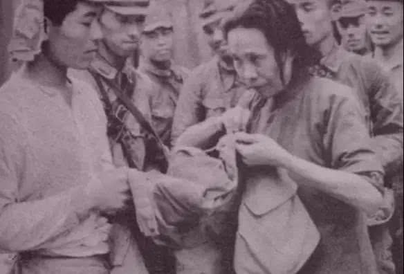 伯納德行動（原聲版） 视频截图