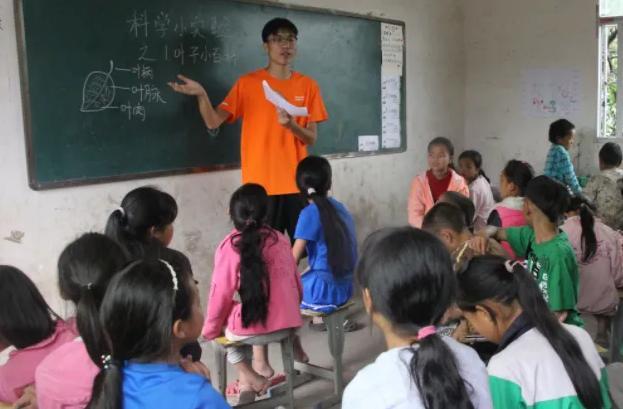 冒險家：寶盒的詛咒 视频截图