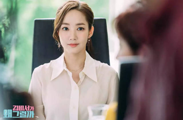 優雅女子 视频截图