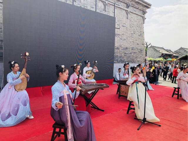 傳奇與蝴蝶 产品图片