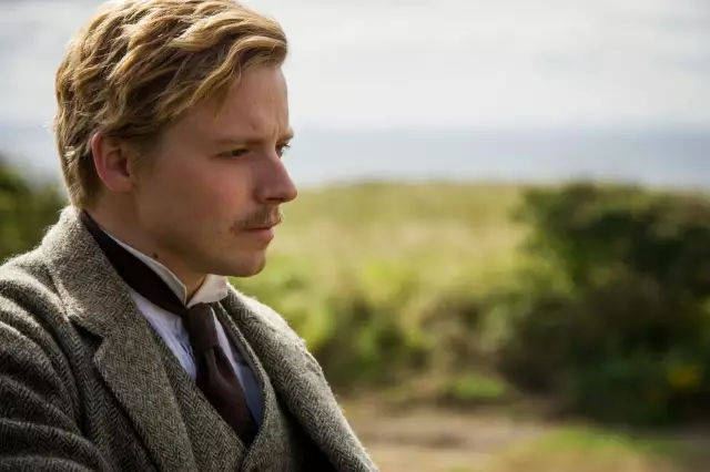 你是彼方 视频截图